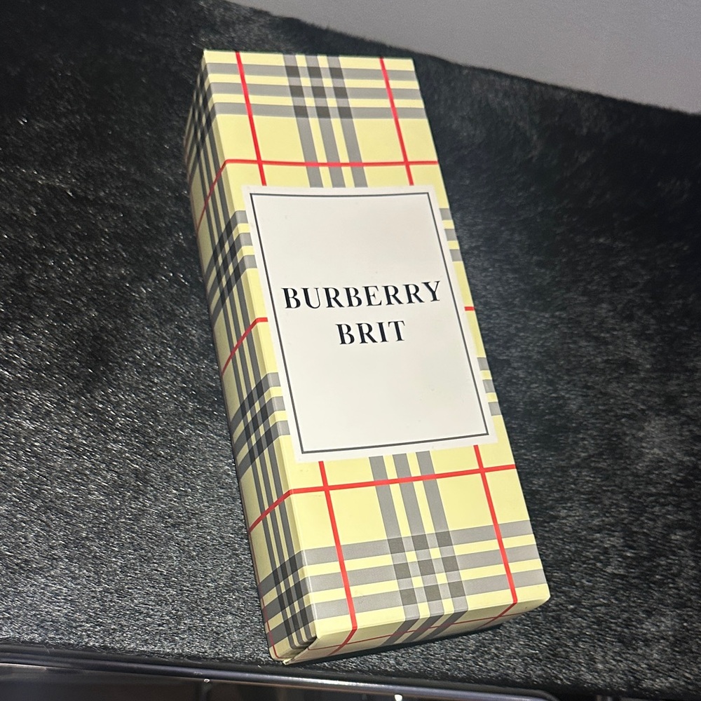 Affordable Fashion Finds Plaid Storage Box